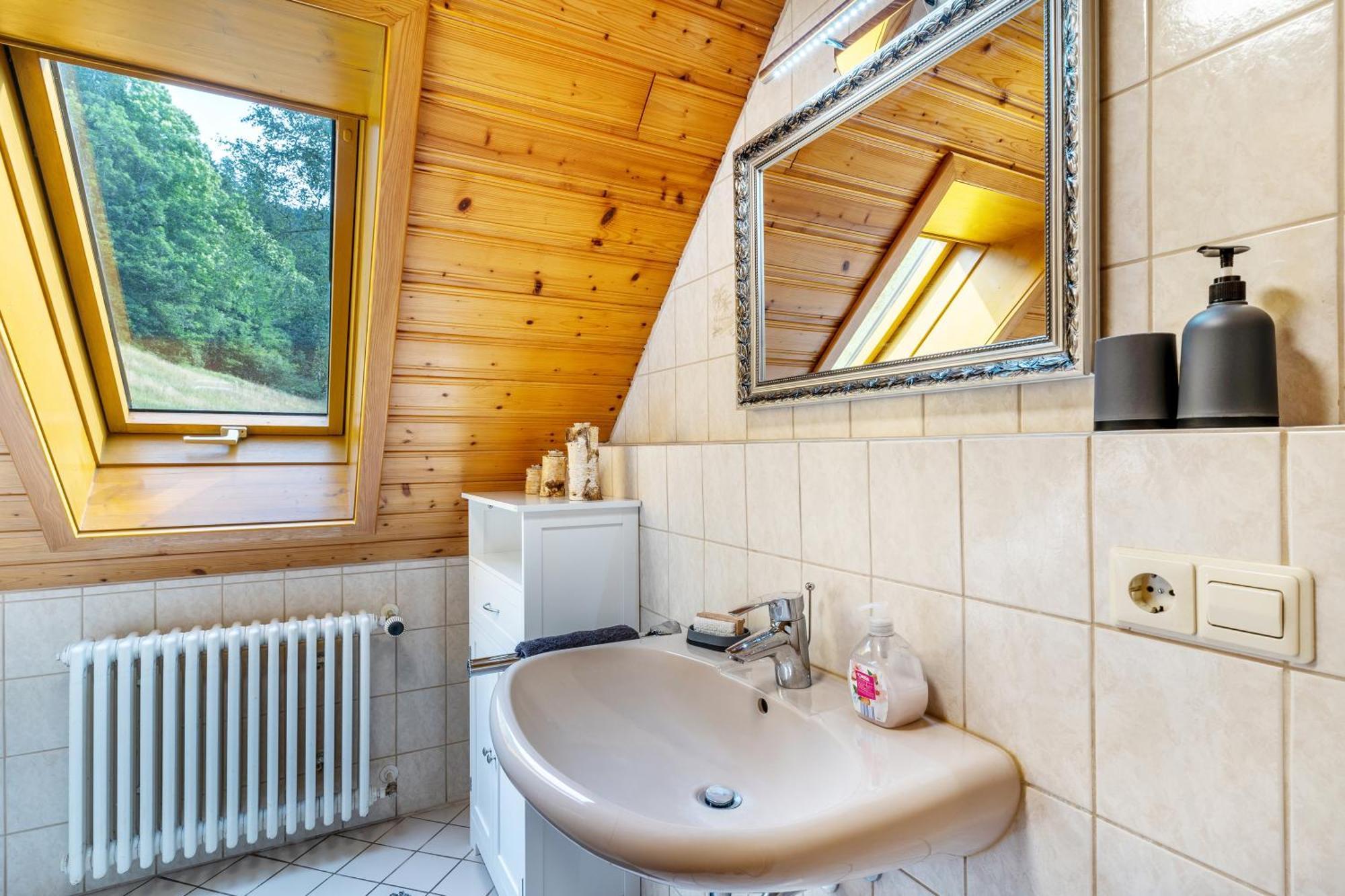 Giessler Apartment *